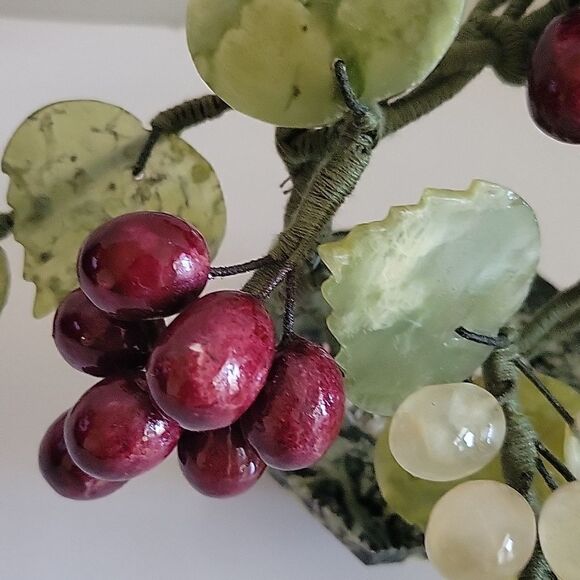 VIntage Jade and Alabaster Grape Tabletop Sculpture Decor - Picture 2 of 10